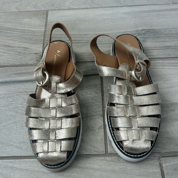 Anthropologie Metallic Gold Sandals size 8.5 MN - Picture 2 of 7